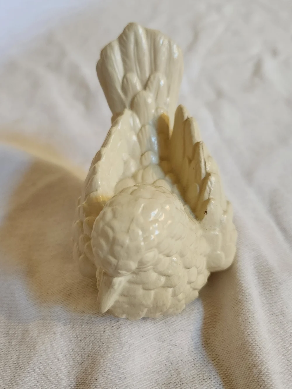 Vintage White Bird Figurine Dove Sparrow Resin Cottage Decor